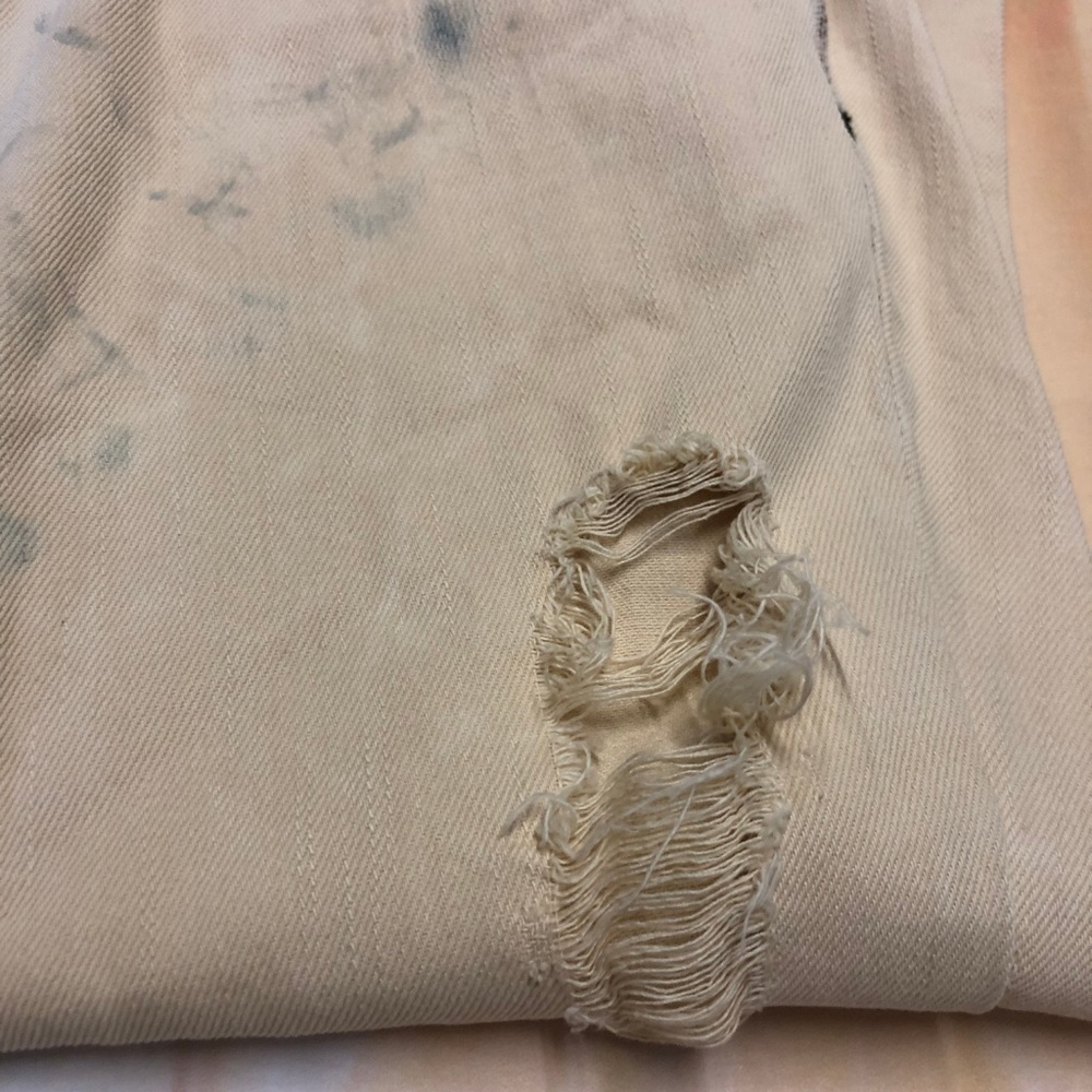 Colcci Women's Jeans Cream Distressed Size 4 - Picture 7 of 8